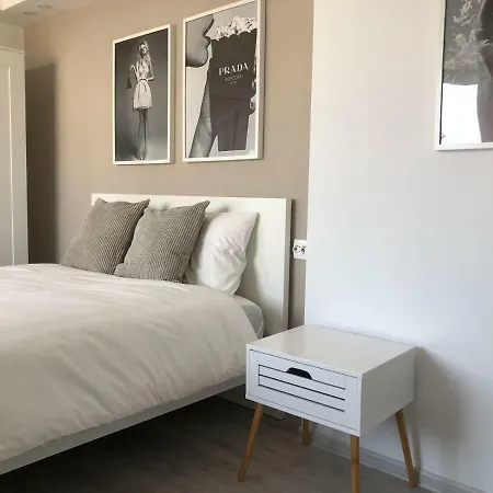 Apartment Galdan Vacation Bukarest